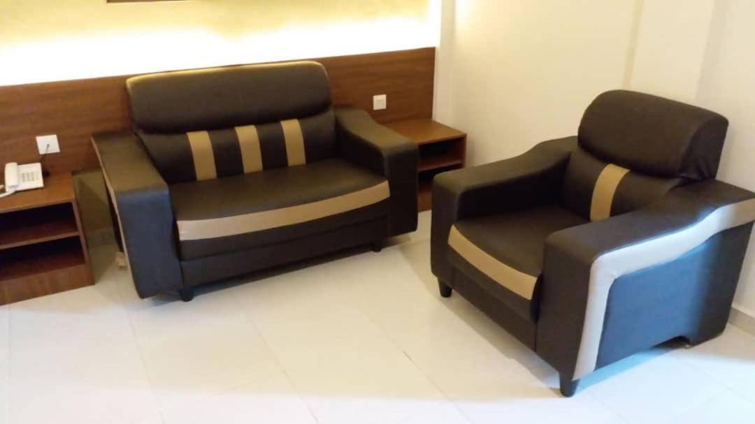 Ants Hotel Kangar Exterior foto